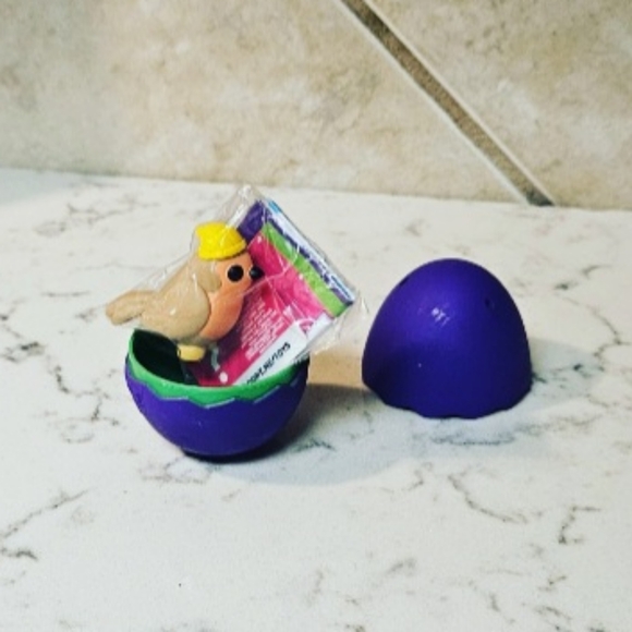 2024 Adopt Me! Mystery Pets Series 3 Common Robin - Picture 1 of 7